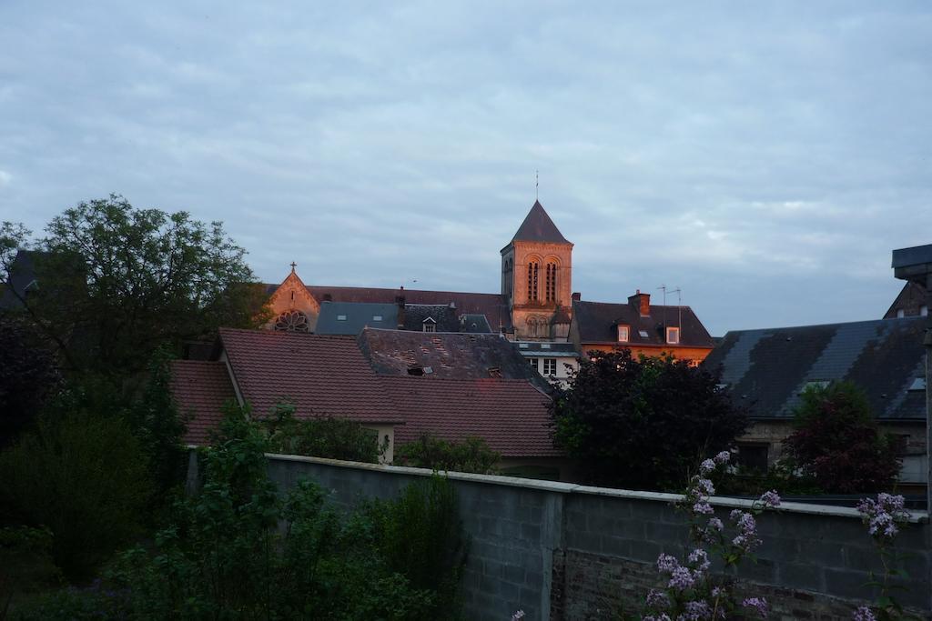 Au Fond Du Jardin Maison D'Hotes Saint-Saëns 객실 사진